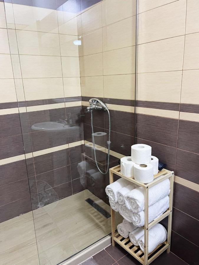 New Apartment In Center Of Tirana Esterno foto